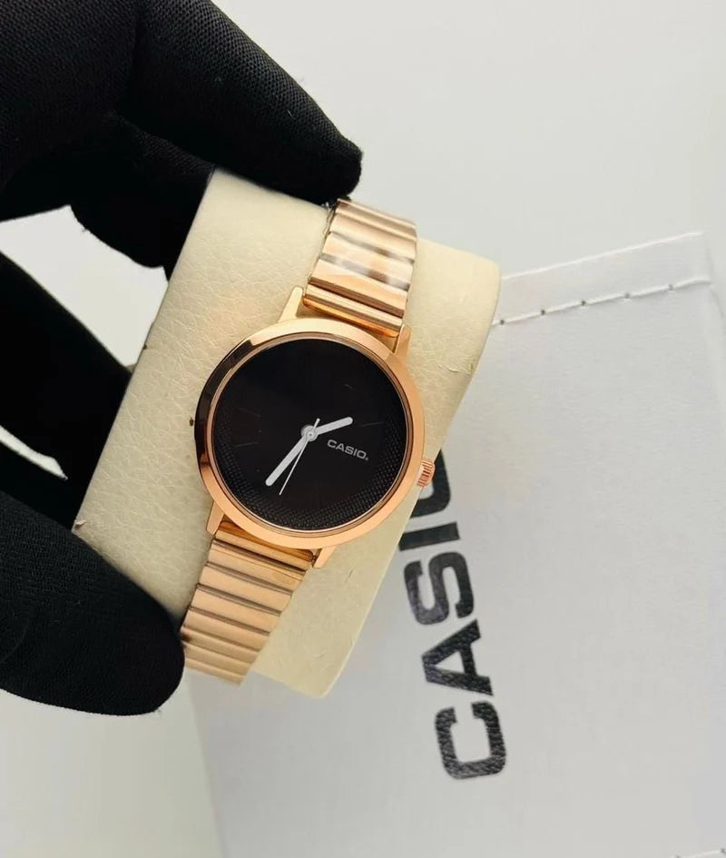 Women’s Analog Wrist Watch